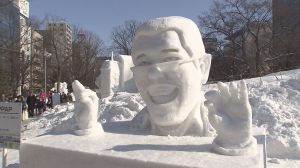ピコ太郎の雪像