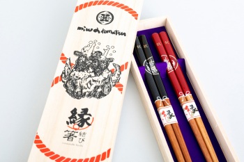 縁結びのお箸